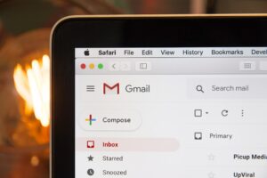 Dịch Vụ Email Doanh Nghiệp Tự Triển Khai: Giải Pháp Tối Ưu Cho SMB Việt Nam
